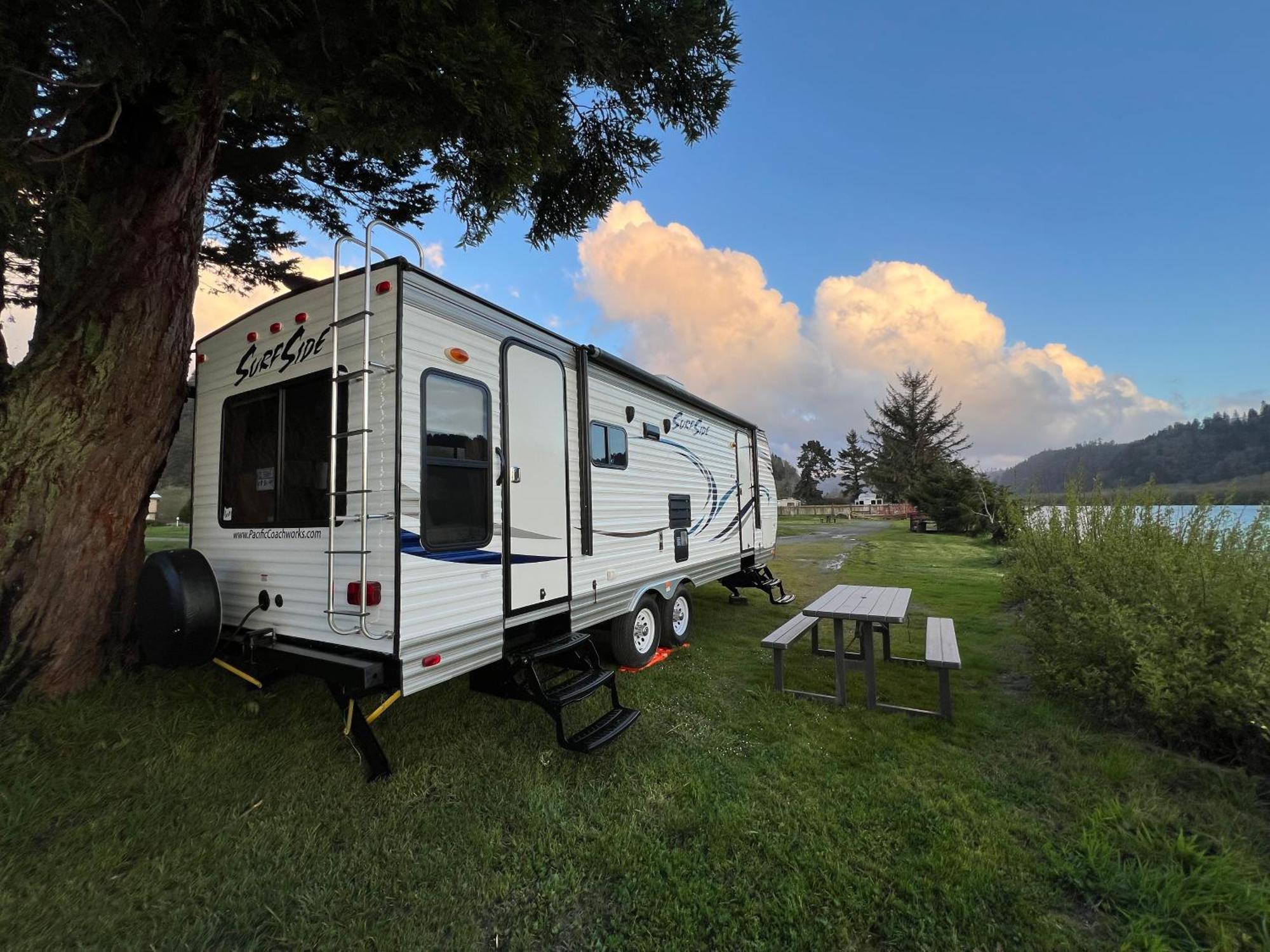 Готель Surfside Glamping Camper Клемет Екстер'єр фото